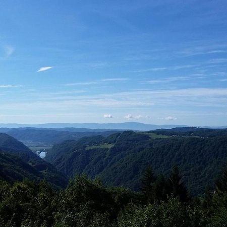 Dol pri Hrastniku Planinski Dom Gore 아파트 호텔 외부 사진